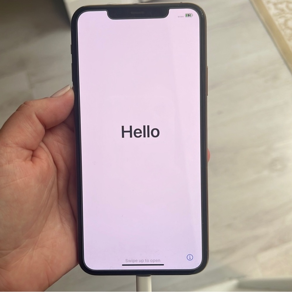 Update **IPHONE 11 PRO MAX***